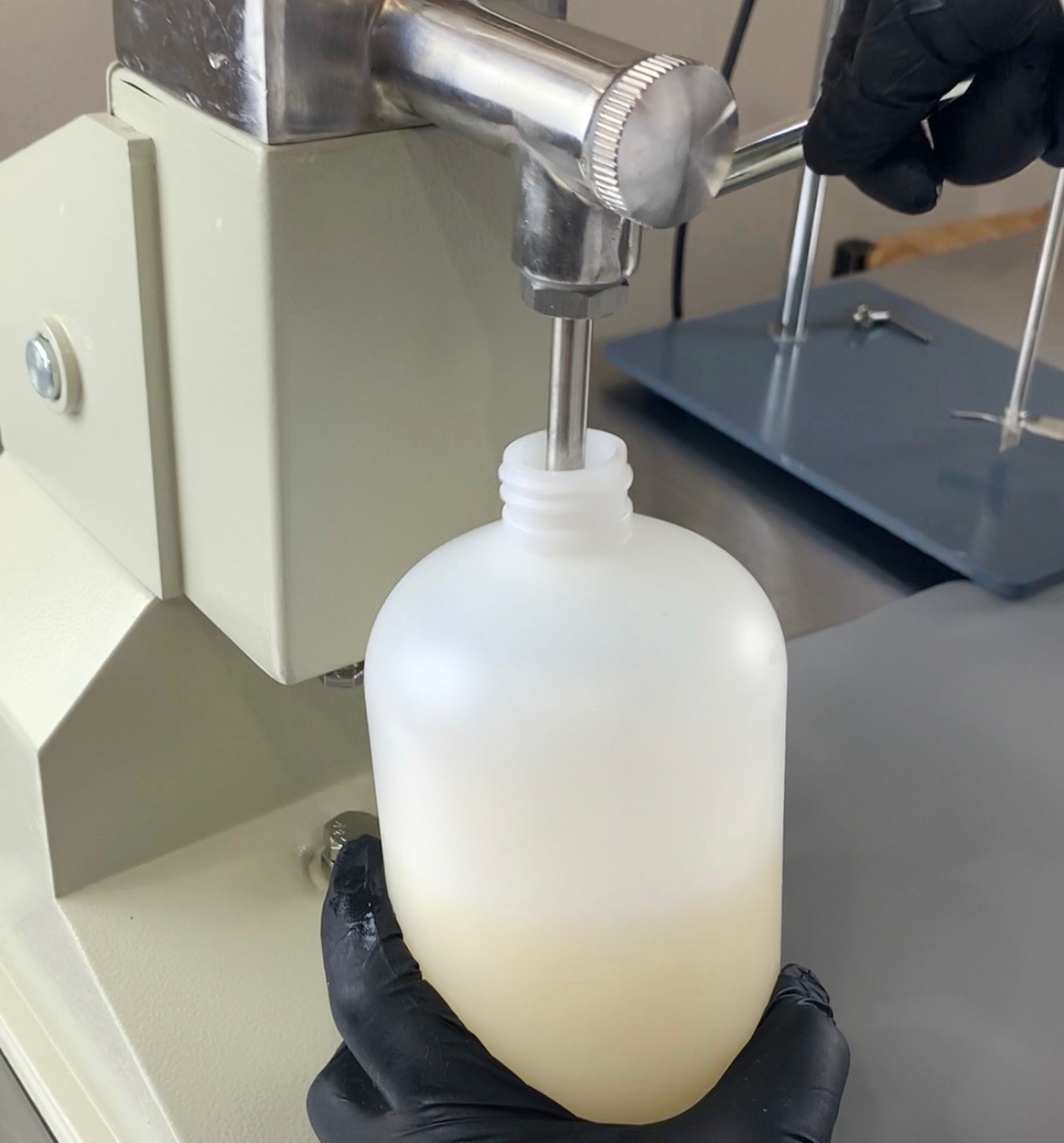 Filling Body Wash Formulation Plant-Based